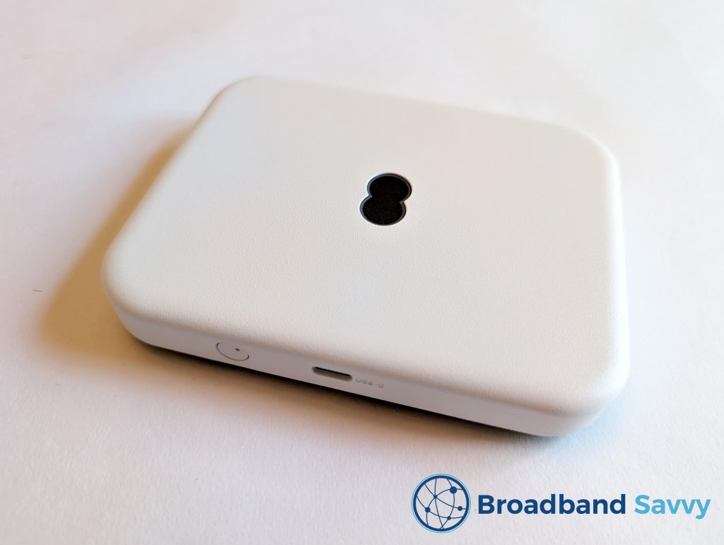 EE 5G WiFi mobile Wi-Fi device.
