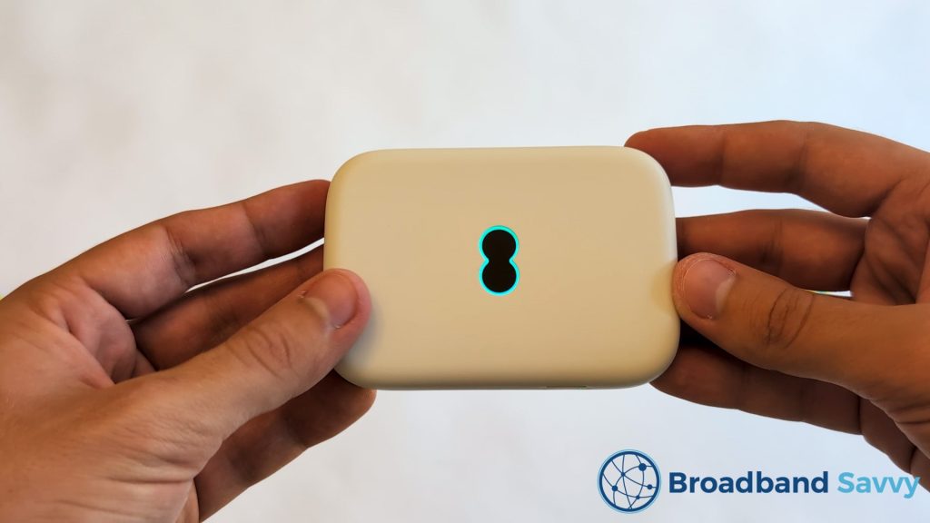 MiFi device status light.