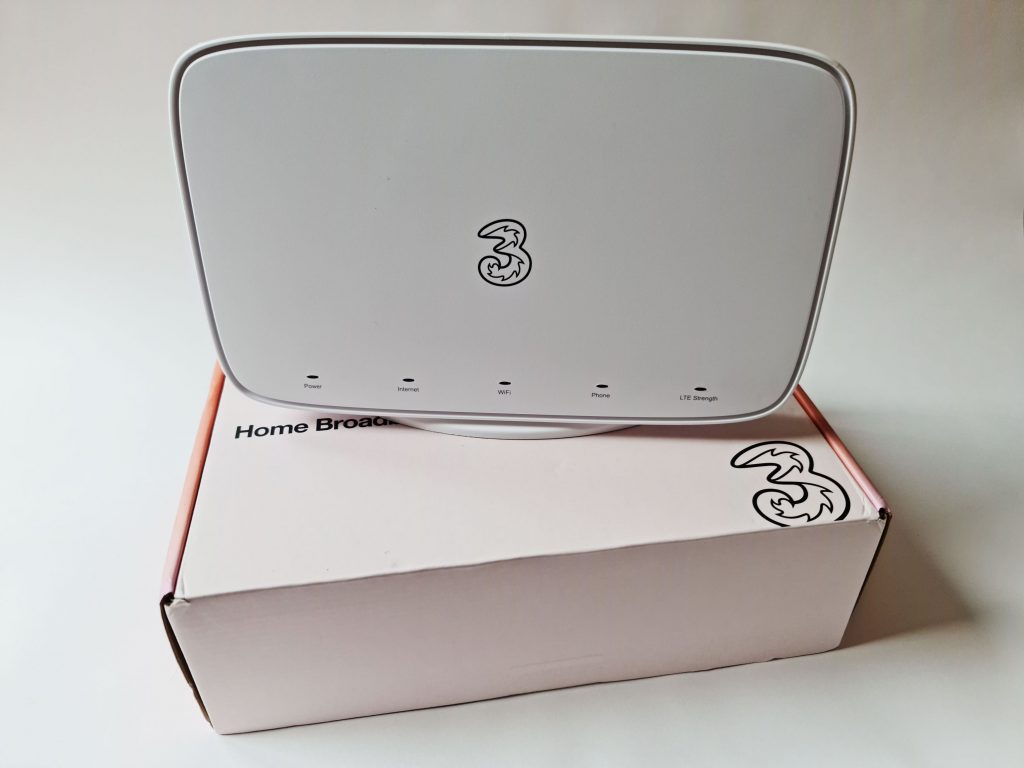 Three 4G Plus Hub with box.